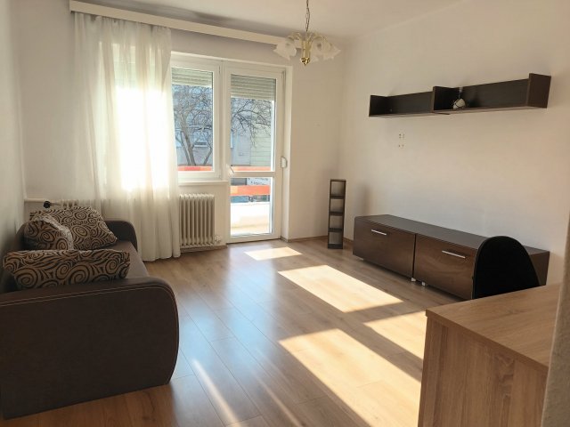 Eladó téglalakás, Debrecenben, Baksay Sándor utcában 65 M Ft