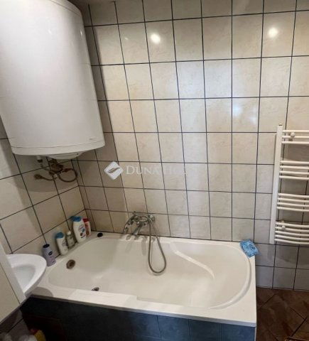 Eladó családi ház, Kecskeméten 34.5 M Ft, 2 szobás