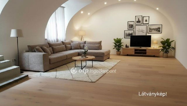 Eladó ipari ingatlan, Budapesten, XI. kerületben 45.2 M Ft