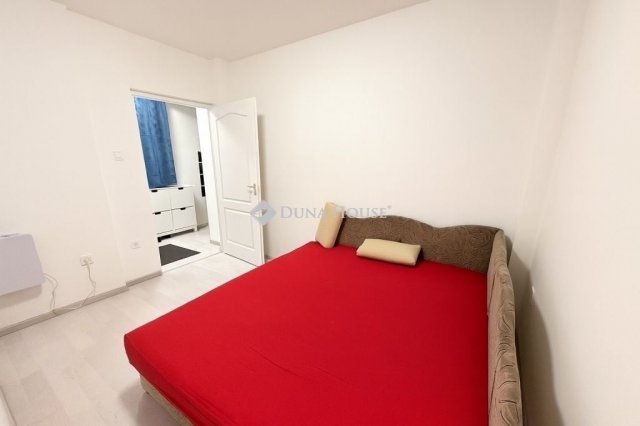 Eladó családi ház, Sülysápon 34.9 M Ft, 2 szobás