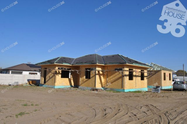 Eladó családi ház, Kecskeméten 105 M Ft, 4 szobás