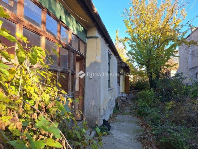Eladó családi ház, Budapesten, XXI. kerületben 85 M Ft, 7 szobás