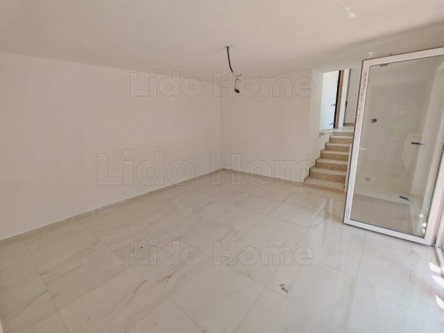 Eladó családi ház, Várvölgyön 59.99 M Ft, 2 szobás