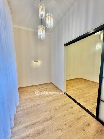 Eladó téglalakás, Budapesten, XIII. kerületben 84.9 M Ft