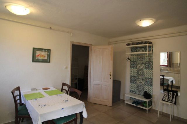 Eladó családi ház, Pécsett, Tiborc utcában 165 M Ft, 8 szobás