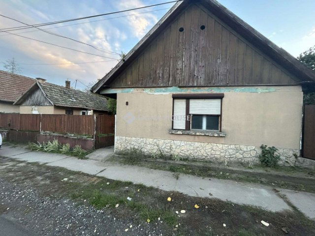 Eladó családi ház, Albertirsán 19.99 M Ft, 1 szobás