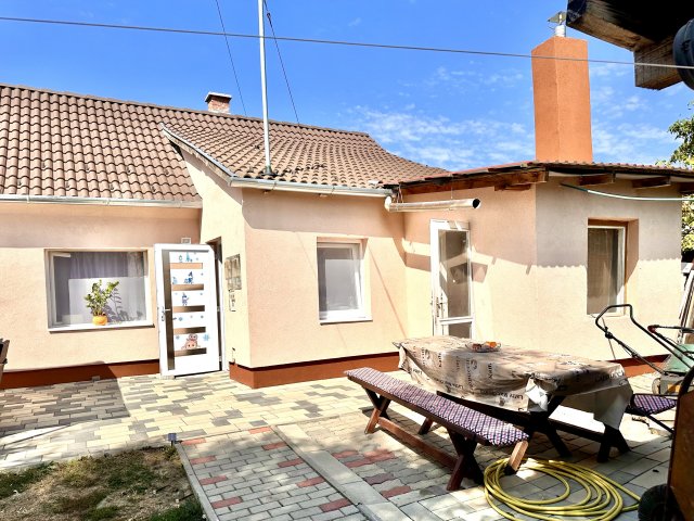 Eladó családi ház, Karmacson 38 M Ft, 2+1 szobás