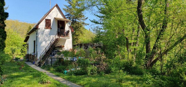 Eladó nyaraló, Verőcén 25 M Ft, 1 szobás / költözzbe.hu