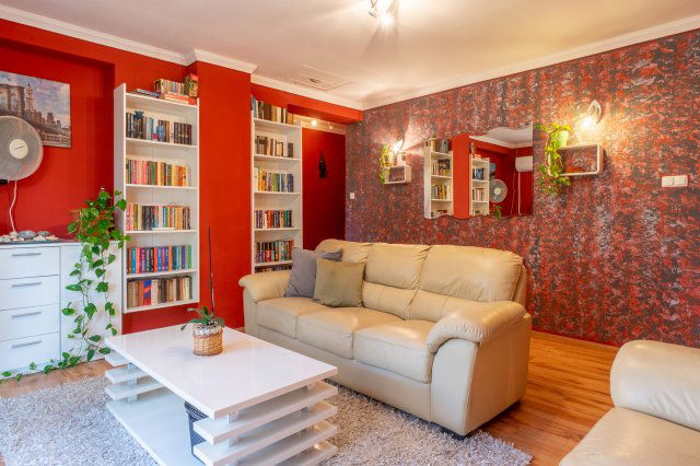 Eladó családi ház, Mályin 105 M Ft, 6 szobás