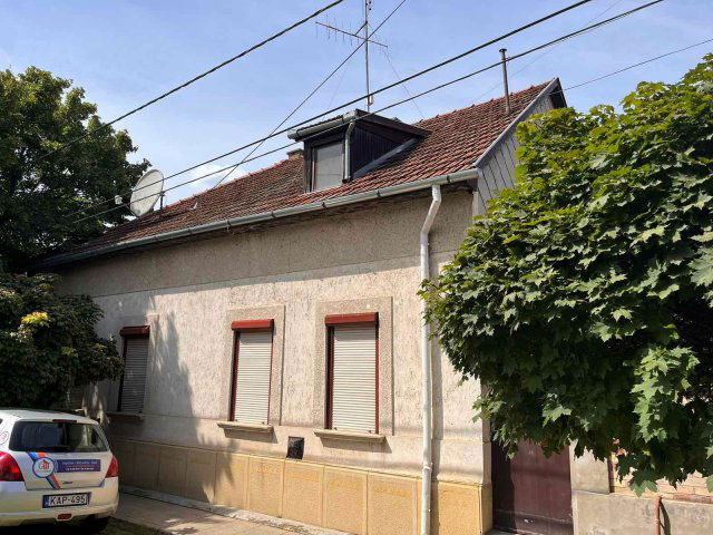 Eladó családi ház, Gyulán 59.9 M Ft, 4+1 szobás