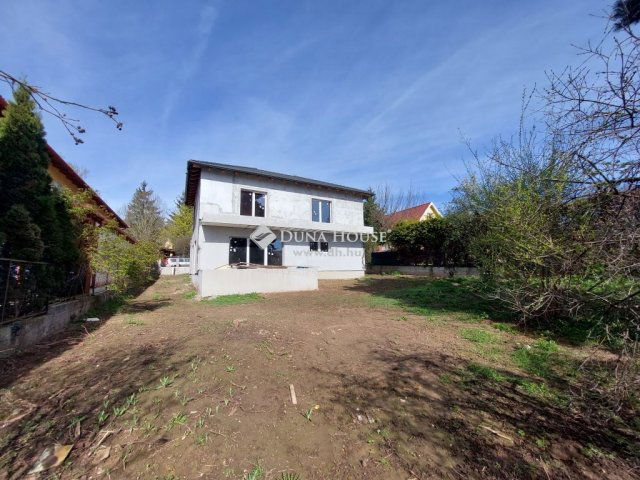Eladó családi ház, Érden 179.9 M Ft, 4+1 szobás