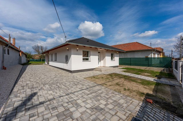 Eladó családi ház, Szigetújfalun 94.9 M Ft, 4 szobás
