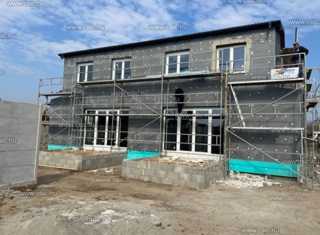 Eladó ikerház, Budapesten, XVIII. kerületben 139.9 M Ft, 4 szobás