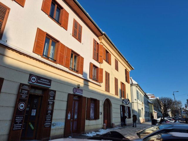 Eladó téglalakás, Győrött, Kossuth Lajos utcában 51.05 M Ft