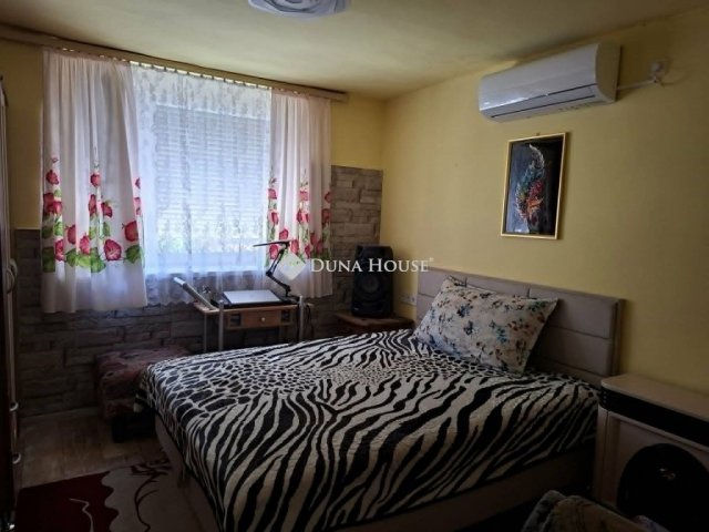 Eladó családi ház, Katymáron 13 M Ft, 3 szobás