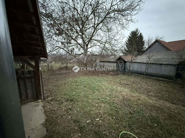 Eladó családi ház, Mányon 59 M Ft, 3 szobás