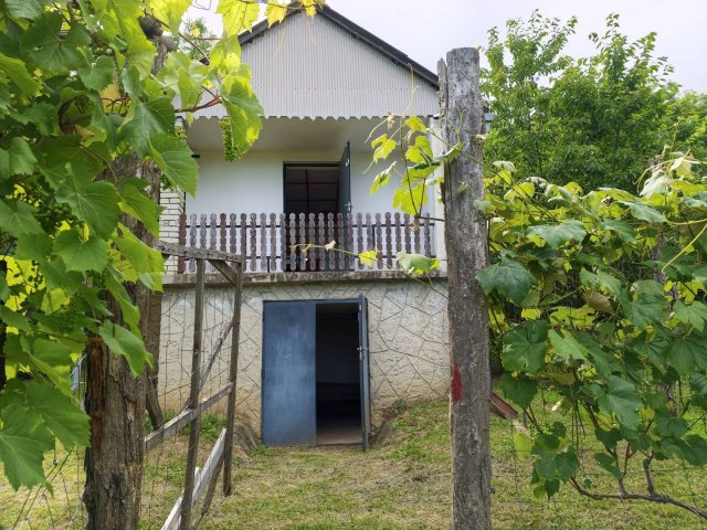 Eladó mezogazdasagi ingatlan, Oltárcon 2.5 M Ft, 1 szobás
