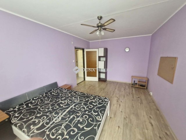 Eladó panellakás, Szegeden, Vedres utcában 46.4 M Ft, 2 szobás