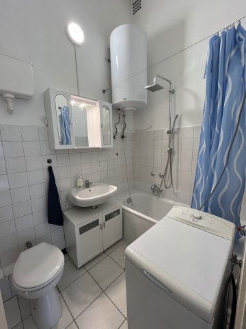 Kiadó téglalakás, albérlet, V. kerületben, Széchenyi utcában