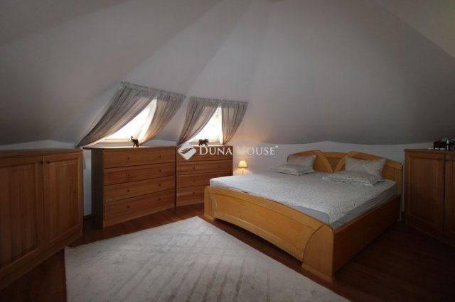 Eladó családi ház, Szatymazon 148 M Ft, 5 szobás