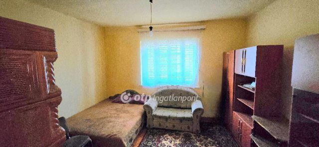 Eladó családi ház, Hajdúhadházon 23.999 M Ft, 3 szobás