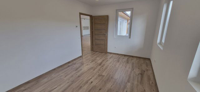 Eladó családi ház, Sajószentpéteren 109 M Ft, 3+1 szobás