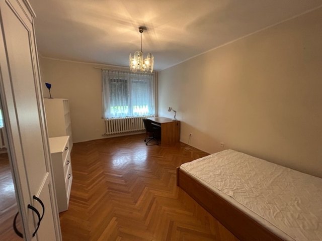 Kiadó téglalakás, albérlet, Pécsett 150 E Ft / hó, 1 szobás