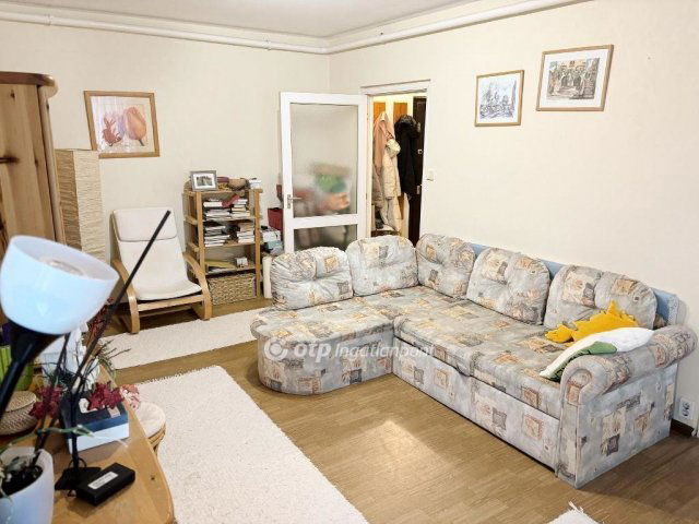 Eladó panellakás, Budapesten, IV. kerületben 55.5 M Ft, 1 szobás