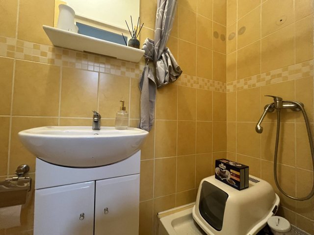 Eladó családi ház, Gyulán 64.9 M Ft, 2 szobás