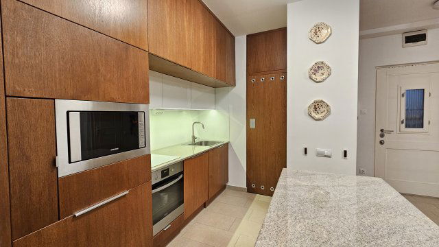 Eladó téglalakás, Budapesten, XI. kerületben 185 M Ft, 4 szobás