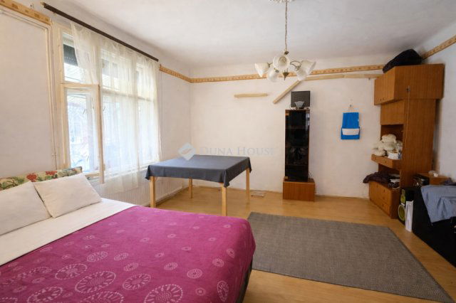 Eladó családi ház, Budapesten, XIX. kerületben 65.2 M Ft