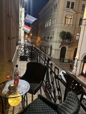 Eladó téglalakás, Budapesten, VI. kerületben 289 M Ft, 4 szobás