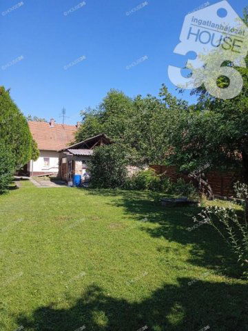 Eladó családi ház, Szolnokon 65 M Ft, 4 szobás