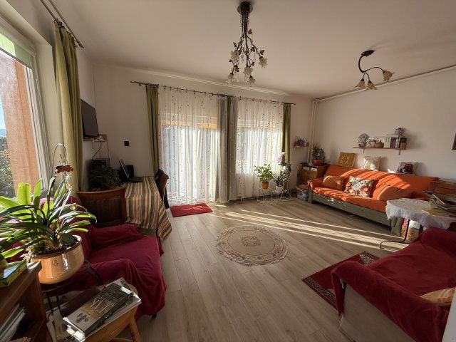 Eladó családi ház, Balatonfűzfőn 139 M Ft, 4 szobás