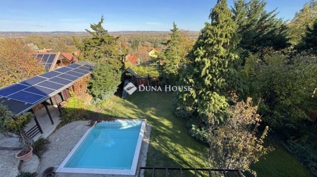 Eladó családi ház, Leányfaluban 219 M Ft, 5 szobás