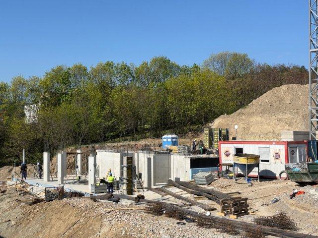 Eladó téglalakás, Budapesten, III. kerületben, Pusztakúti úton