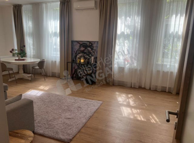 Kiadó téglalakás, albérlet, Budapesten, XI. kerületben
