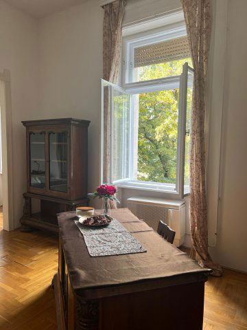 Kiadó téglalakás, albérlet, VII. kerületben, Damjanich utcában