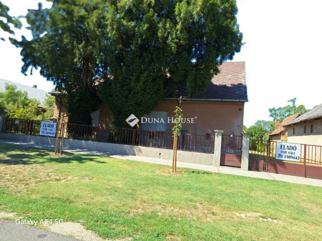 Eladó családi ház, Zamárdiban 69.9 M Ft, 3 szobás
