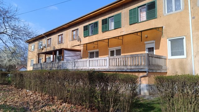 Eladó téglalakás, Tiszavasváriban 24.9 M Ft, 3 szobás