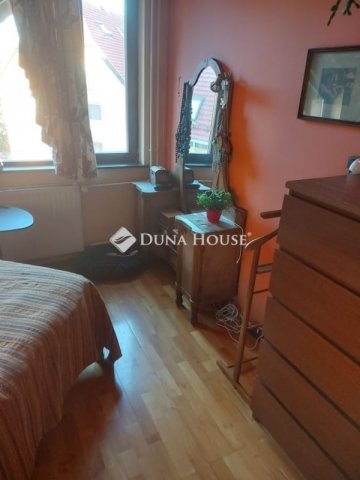 Eladó téglalakás, Budaörsön 119 M Ft, 4 szobás