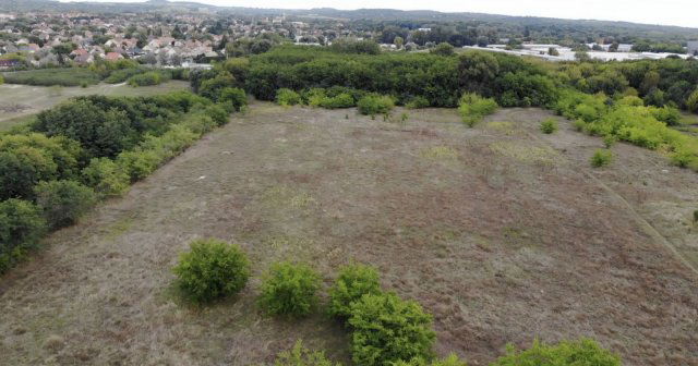 Eladó telek, Fóton 118 M Ft / költözzbe.hu