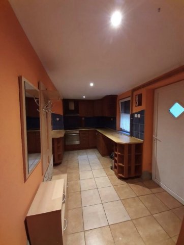 Eladó családi ház, Gárdonyban 75 M Ft, 7 szobás