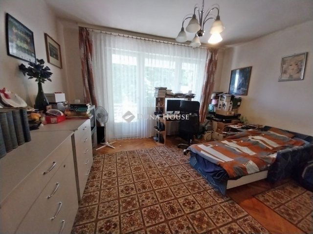 Eladó családi ház, Szegeden 184.9 M Ft, 4+1 szobás