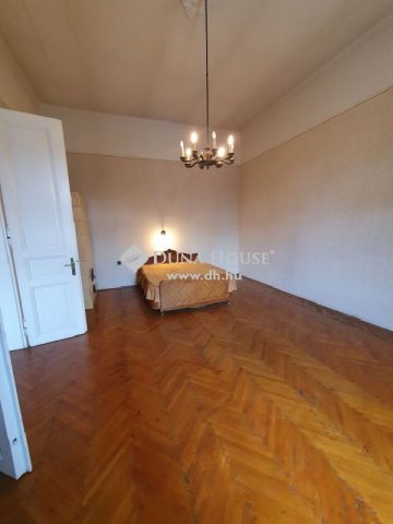 Eladó téglalakás, Budapesten, IV. kerületben 72.5 M Ft, 2 szobás