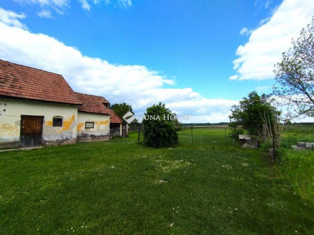 Eladó családi ház, Kunszigeten 22.9 M Ft, 2 szobás
