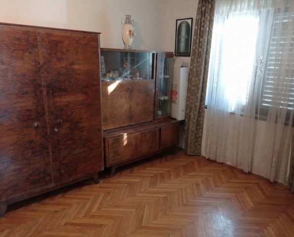 Eladó családi ház, Zalaegerszegen 29 M Ft, 2 szobás