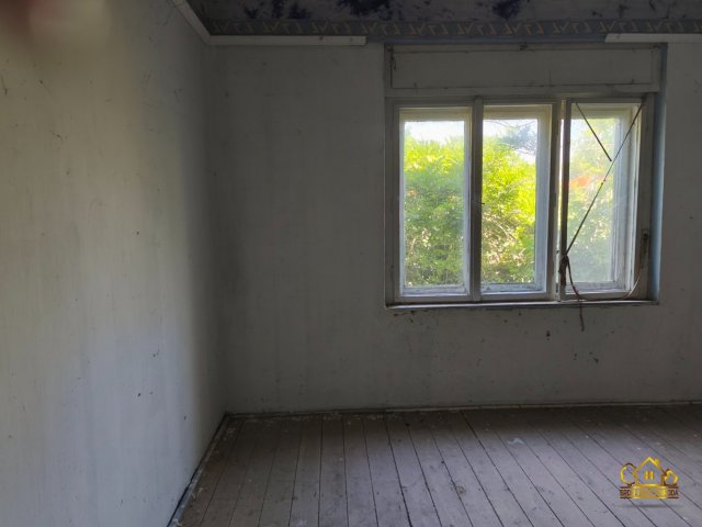 Eladó családi ház, Áporkán 62 M Ft, 4 szobás