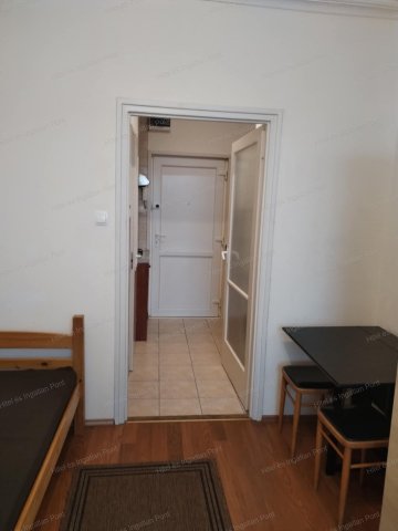 Kiadó téglalakás, albérlet, Kecskeméten 90 E Ft / hó
