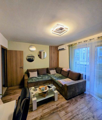 Eladó téglalakás, Debrecenben 98.9 M Ft, 4 szobás